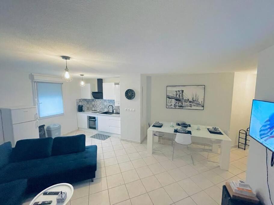 Magnifiquet3 Centre/Gare/Parking Apartment อานมาส ภายนอก รูปภาพ