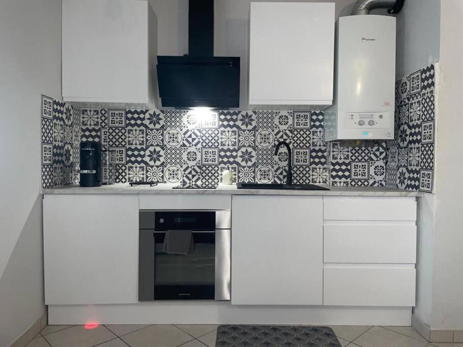 Magnifiquet3 Centre/Gare/Parking Apartment อานมาส ภายนอก รูปภาพ
